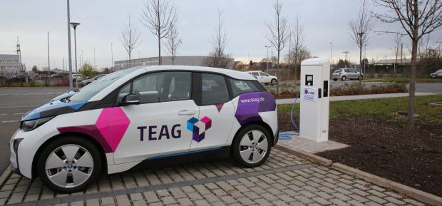 TEAG AutoPaket — Komplettangebot aus Elektrofahrzeug, Wallbox und Fahrstrom